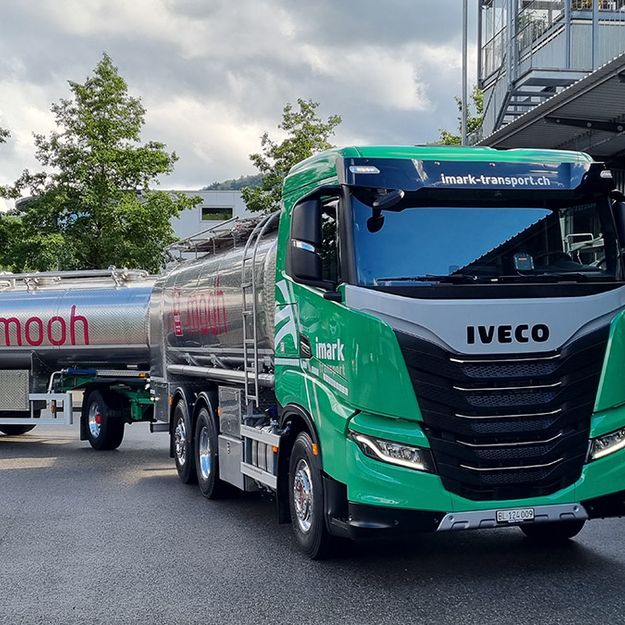 IMARK Transport AG - Milchtankwagen mit Hänger